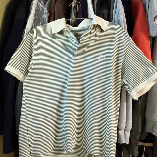 유니클로 jw anderson 콜라보 반팔 카라티 S