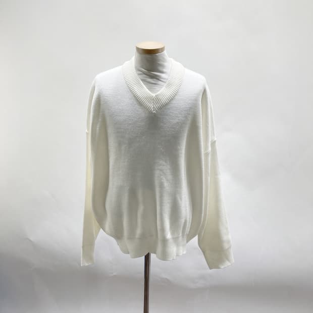 마젠타스튜디오 공용 브이넥 니트 F 영구제 