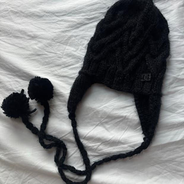 dc ear flap beanie