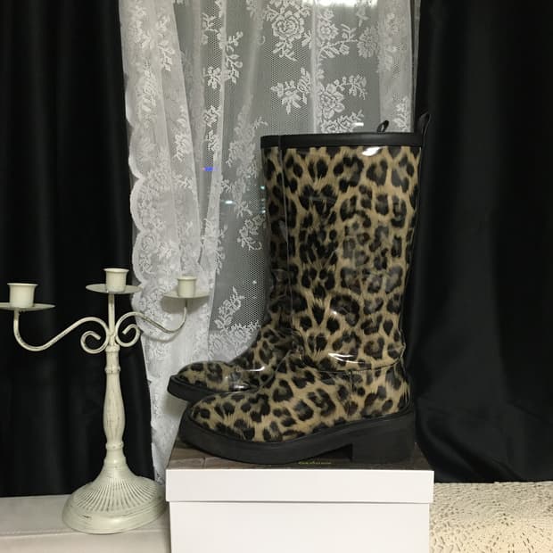 SOPHIEEST Leopard Rain Boots