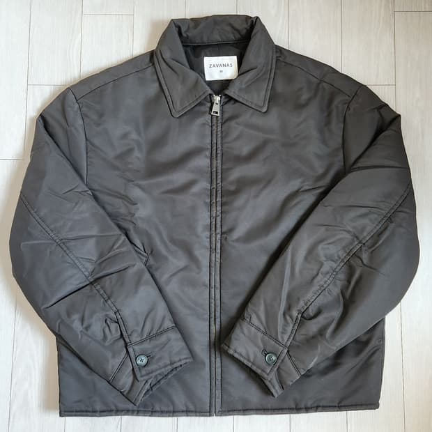 자바나스 미니멀 나일론 카라 자켓 블랙 카키