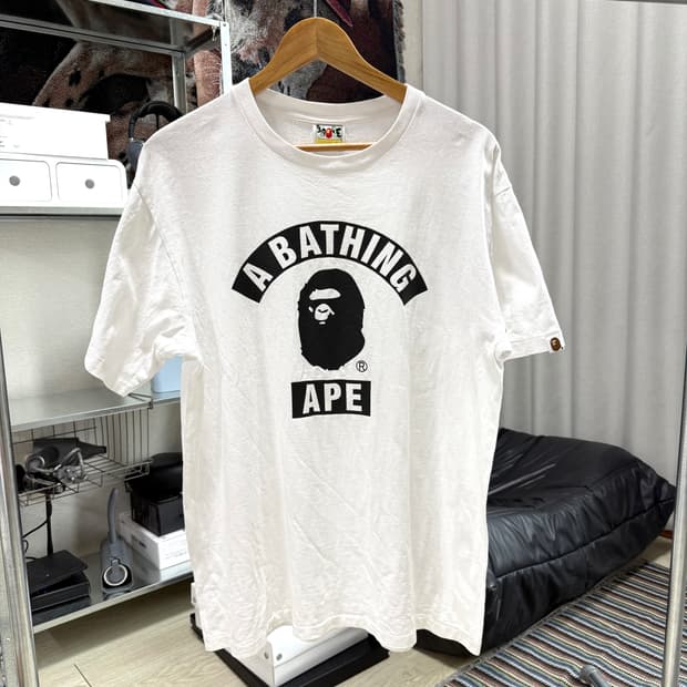 베이프 반팔 티셔츠