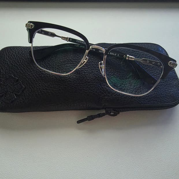 크롬하츠 버티컬스마일2 블랙/실버