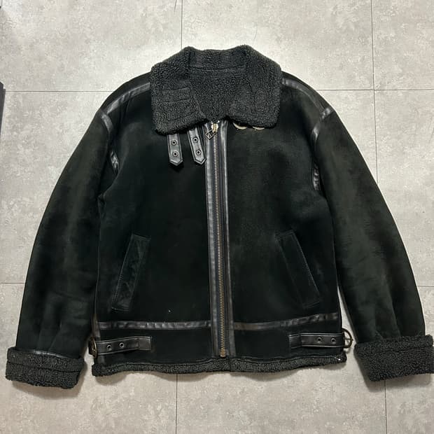 00s  TRADY 블랙컬러 빈티지 돈피 무스탕  자켓 100size  