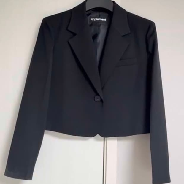 브플먼트 원버튼 크롭 자켓 s