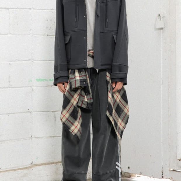 비긴202 스탠드 카라 후디 점퍼 [차콜] 2사이즈 판매