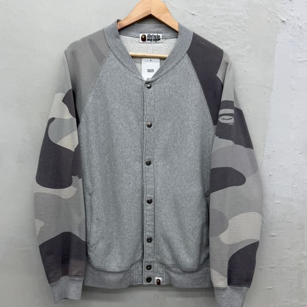 BAPE 00s 샤크 카모 스냅 가디건