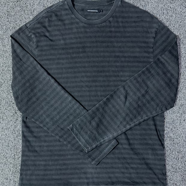 해칭룸 빈티지 스트라이프 티 차콜 4