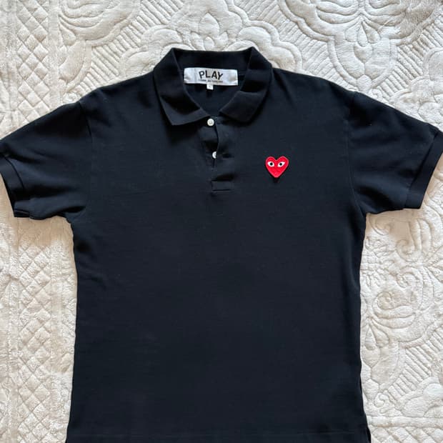 꼼데가르송 플레이 카라티