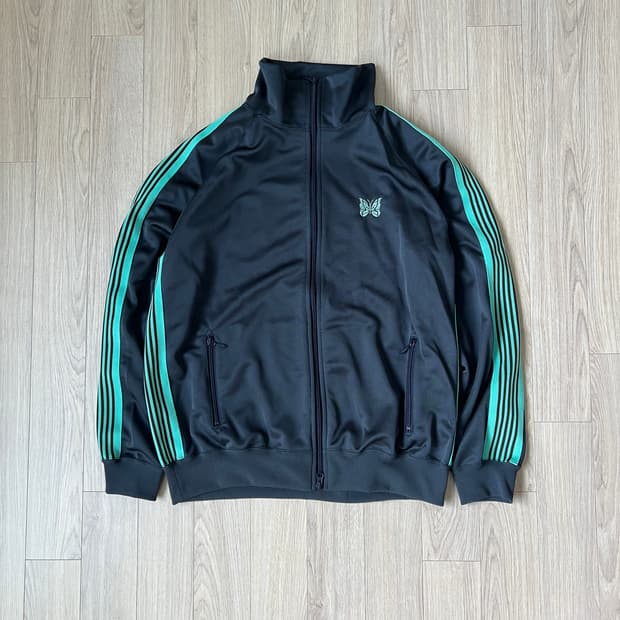 (새상품) 니들스 x 스튜디오스 트랙 자켓 폴리 스무스 네이비