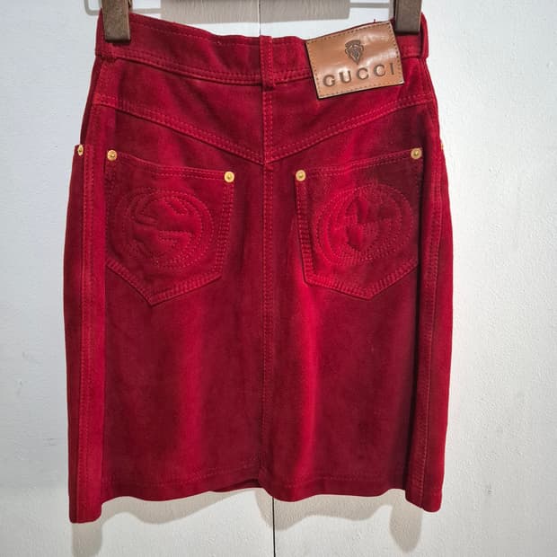 구찌 스웨이드 스커트