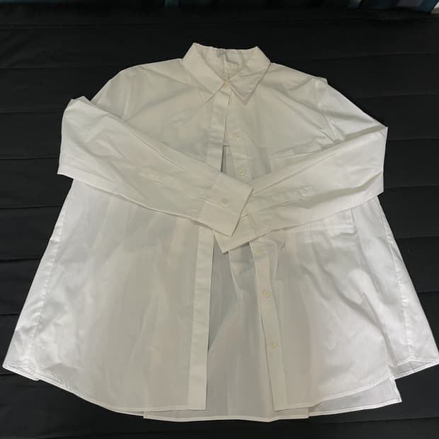 COS 플리츠 셔츠