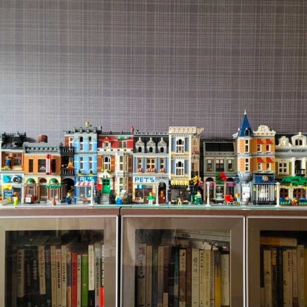 LEGO(10251/10246/10218/10255/10243)