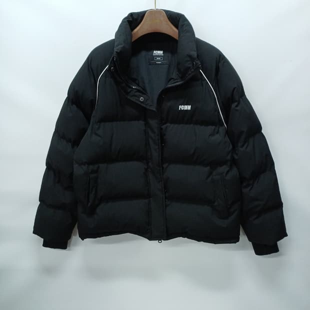 FCMM 파이핑 블랙 숏패딩 (M 95~100)
