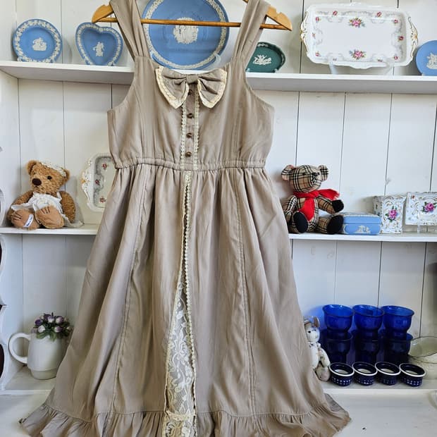 엑시즈팜 리본 레이스 원피스