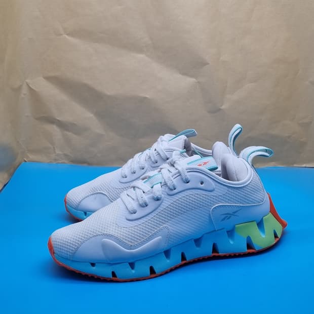 리복 직다이네미카 운동화240