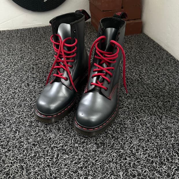 닥터마틴 1460 메탈릭 블랙 부츠 230