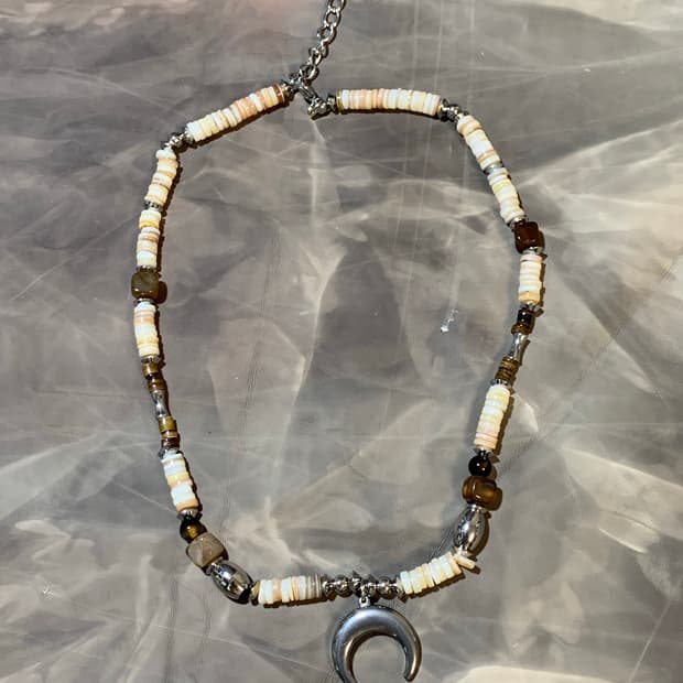 Half moon shell necklace