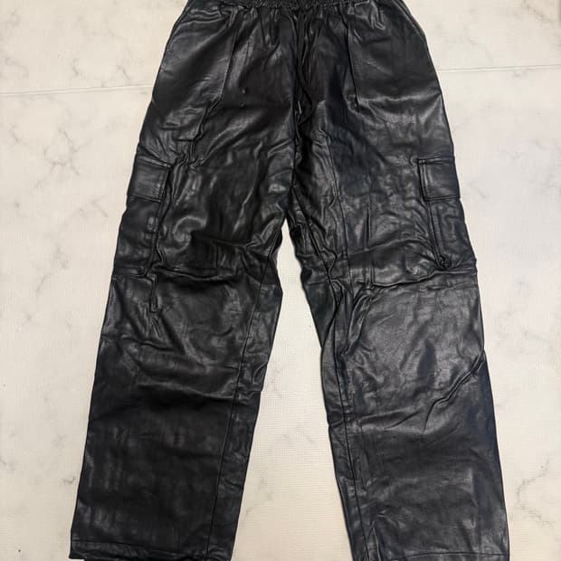블랙 레더 카고 와이드 팬츠