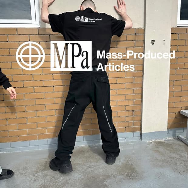 플라스틱 프로덕트 웨이브 지퍼 팬츠 아스팔트