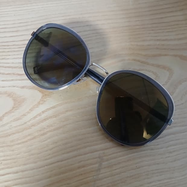 지방시 GV7182/G/S 선글라스