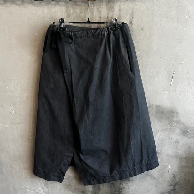 요지 야마모토 랩스커트