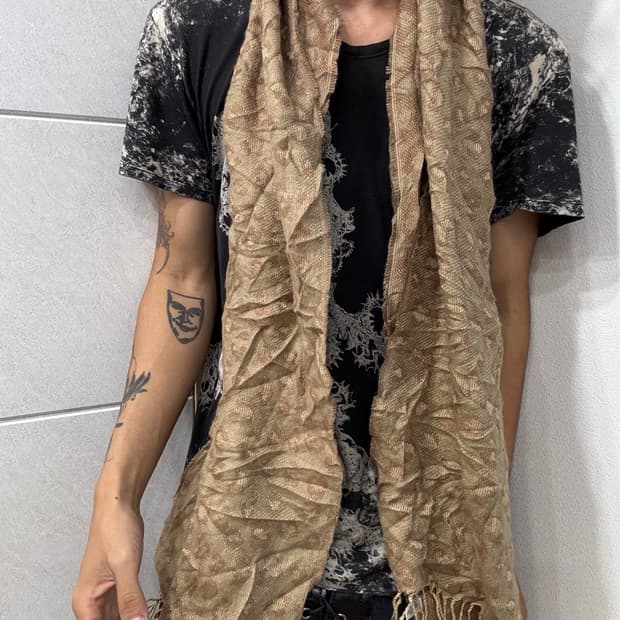 5. Leopard scarf 2.8