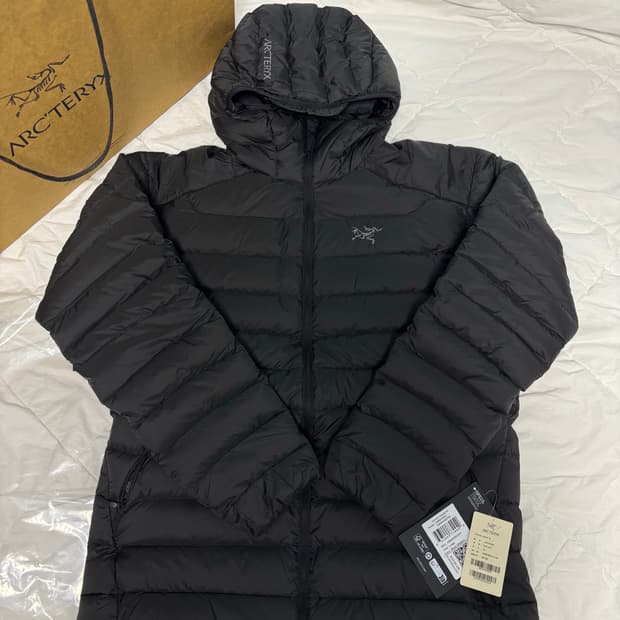  [L] 아크테릭스 세륨 후디 블랙 새상품 (백화점 구매)