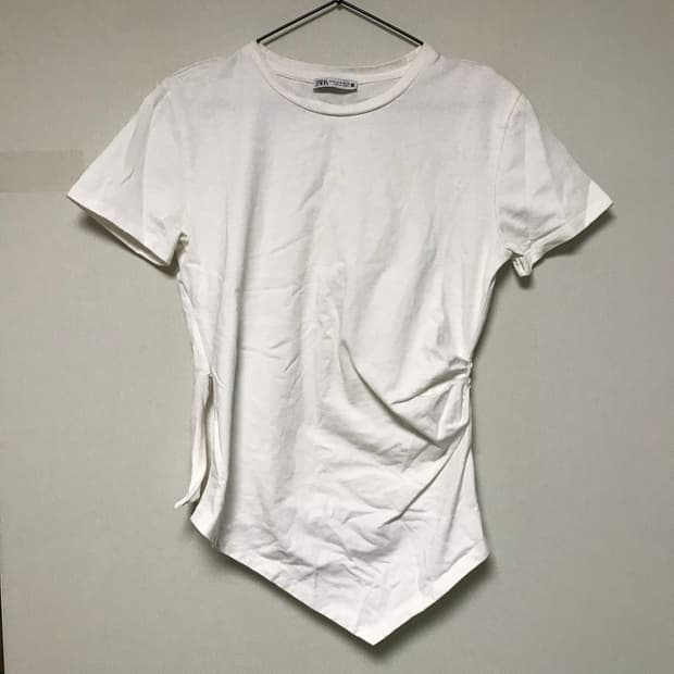 ZARA 지퍼 언발 셔링 티셔츠 (새상품)
