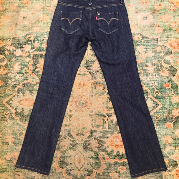 리바이스(Levi's) 데드스탁 로우라이즈 생지데님 부츠컷진