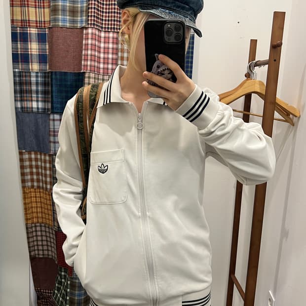 아디다스 화이트 네이비 포켓 져지