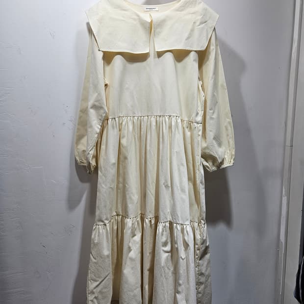 테일러 카라 롱 원피스 아이보리 [새상품]