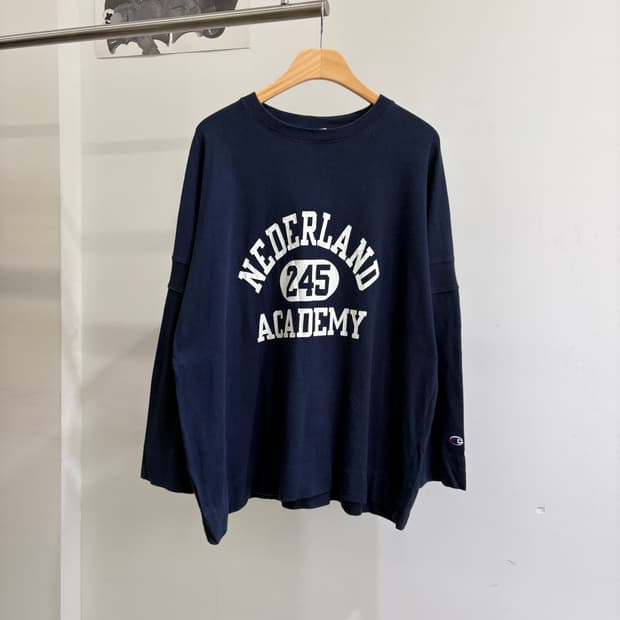 CHAMPION 긴팔티셔츠