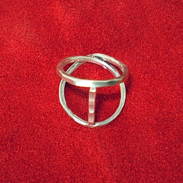 Vintage cross sliver ring
