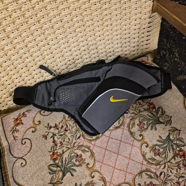 나이키 러닝 보틀 백