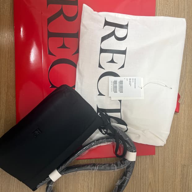 (새상품) 렉토 멜로우 크로스백