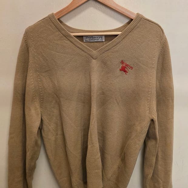 (40)Burberrys 버버리 스코틀랜드 램스울 브이넥 니트