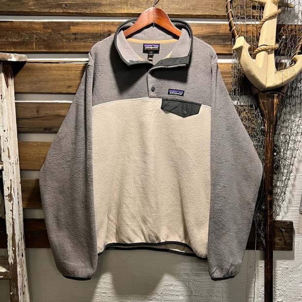 [M]파타고니아 신칠라 라이트그레이 화이트 아노락 플리스