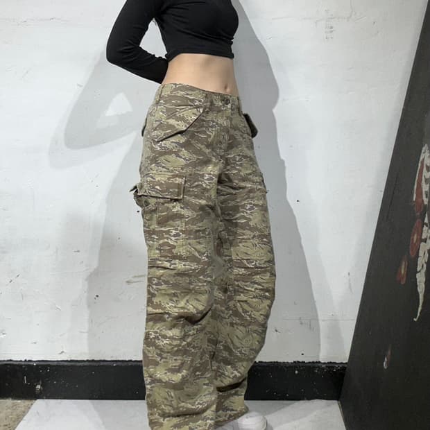 일본 빈티지 베이지 와이드 밀리터리 카모 카고 팬츠 S
