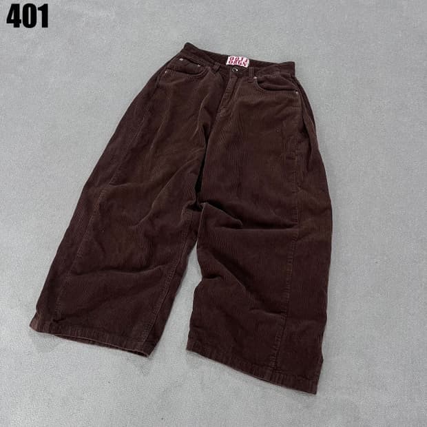 OOTJ 브라운 코듀로이 바지 