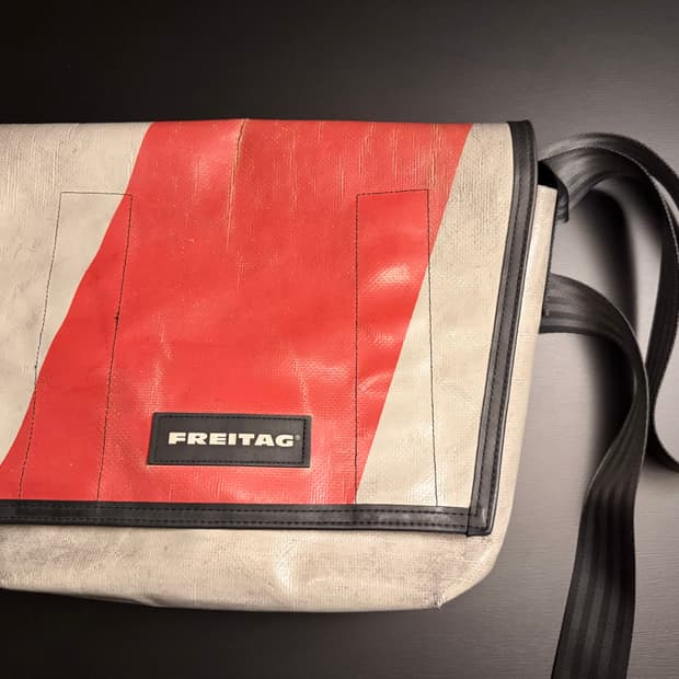 프라이탁 덱스터