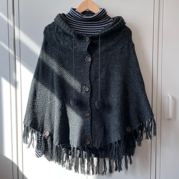 사와코 폼폼 망토 후드 케이프 니트 가디건 