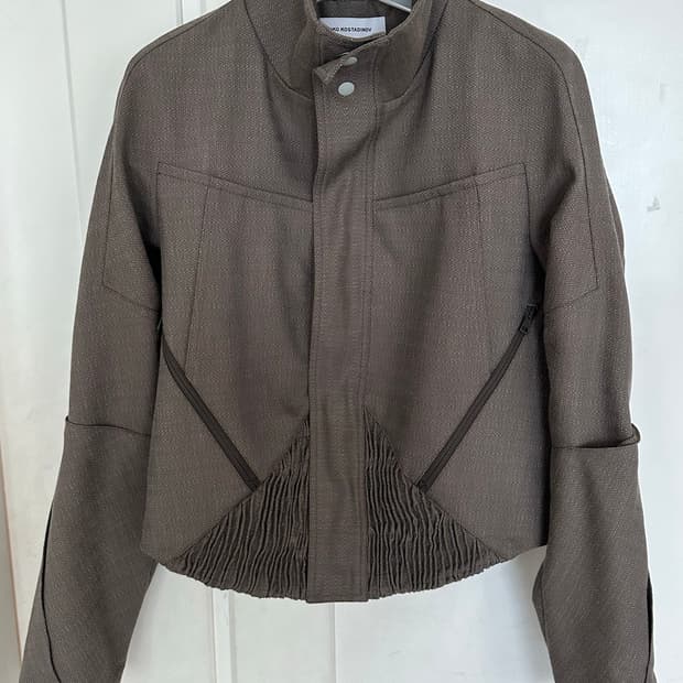 키코 코스타디노브 25SS 자파 크롭 자켓 브라운 48