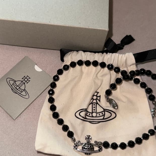 비비안웨스트우드 블랙펄 초커