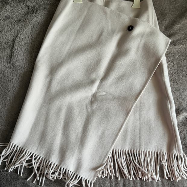 COS 울 프린지 랩 스커트 34사이즈