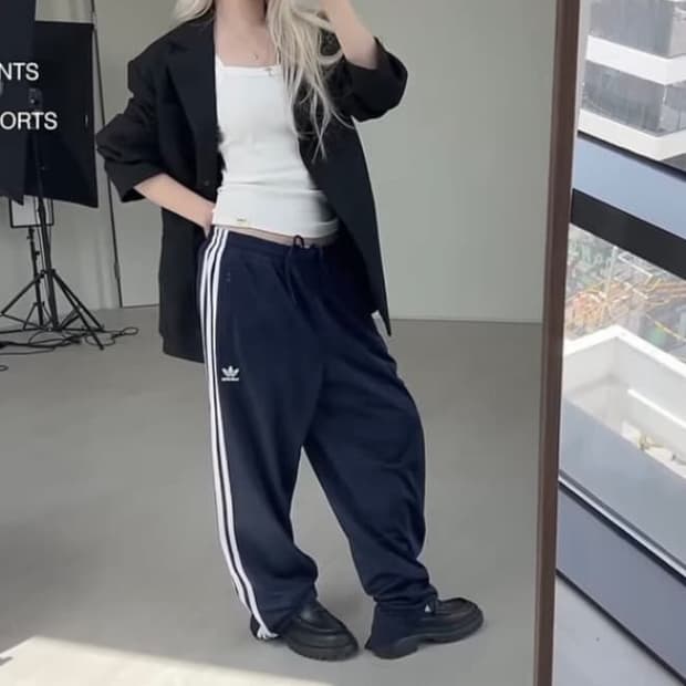 아디다스 파이어버드 트랙팬츠 인디고 IM9471