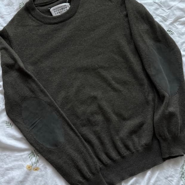 메종 마르지엘라 앨보패치 라나울 니트