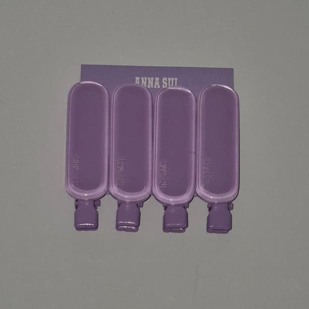 안나수이 로고 헤어핀 보라색