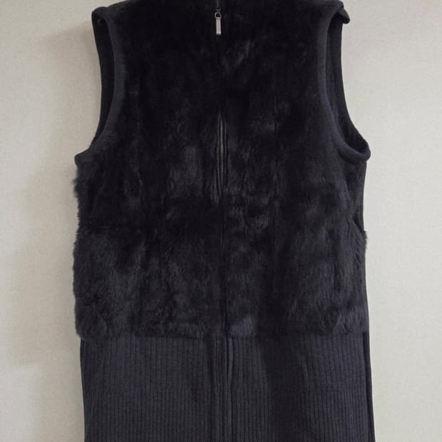 쉬즈미스 니트 퍼 베스트