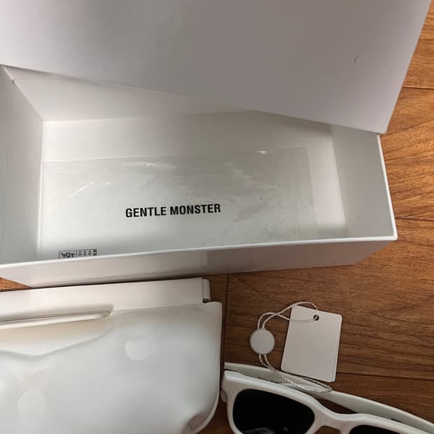 젠틀몬스터 마르지엘라 mm110